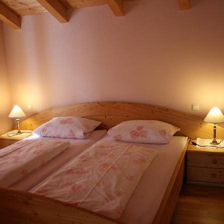 Haus Schwarz Apartment Staudach-Egerndach ภายนอก รูปภาพ