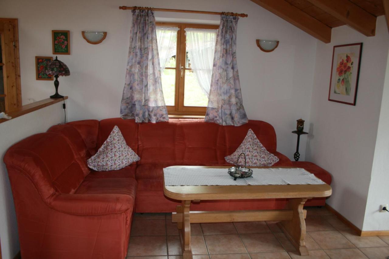 Haus Schwarz Apartment Staudach-Egerndach ภายนอก รูปภาพ